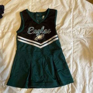 Eagles dress 3t